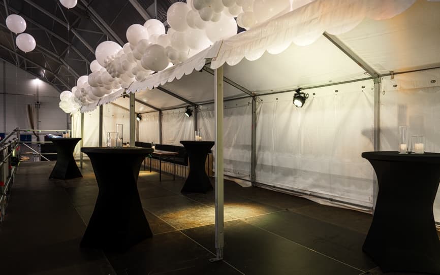 Utleie partytelt, sofalounge, stilas bergen åsanefest, lyslenker, jippie eventutleie