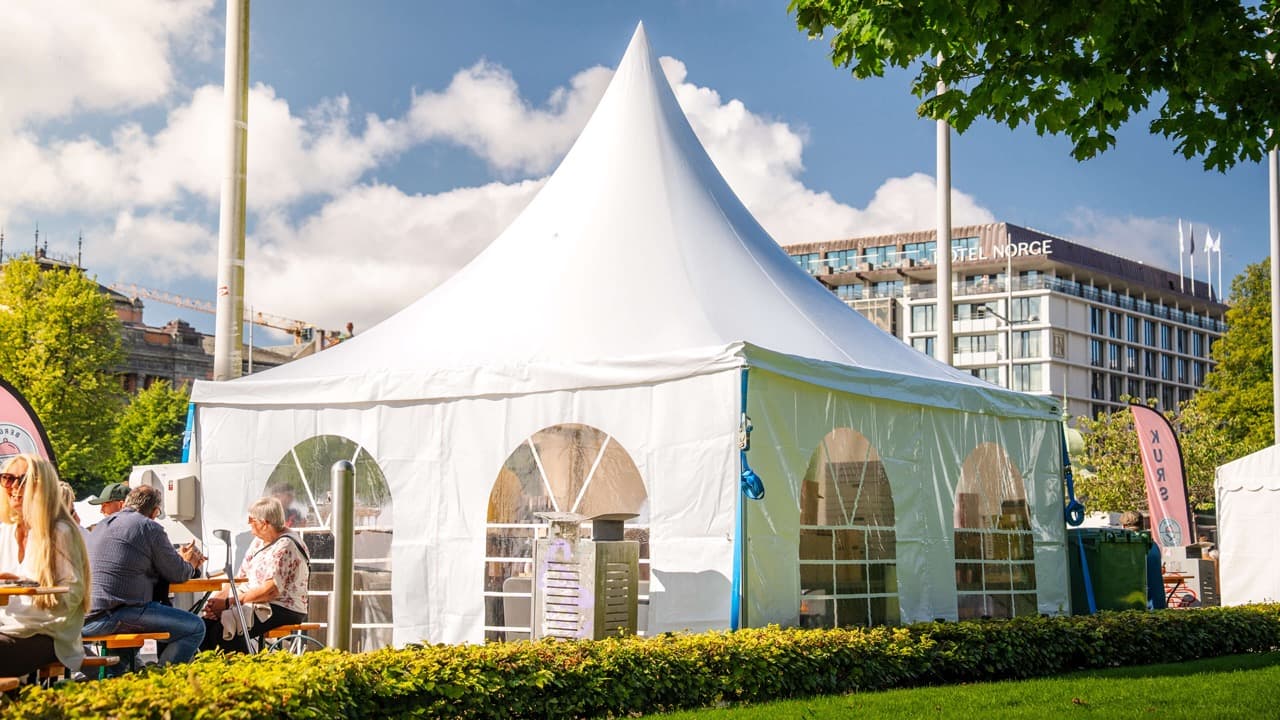 Topptelt og pagodetelt på Matfestivalen