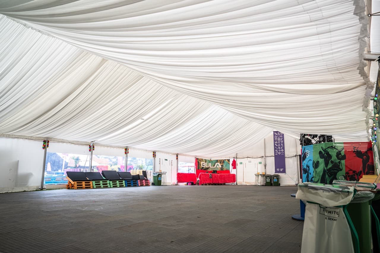 15m bredt rammetelt til leie i Bergen