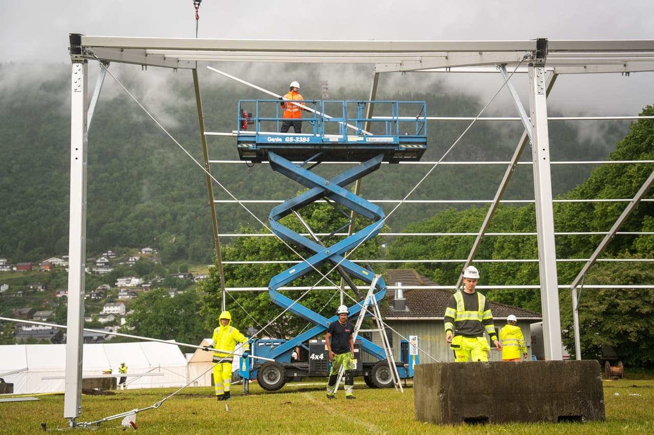 30m bredt rammetelt til leie i Bergen