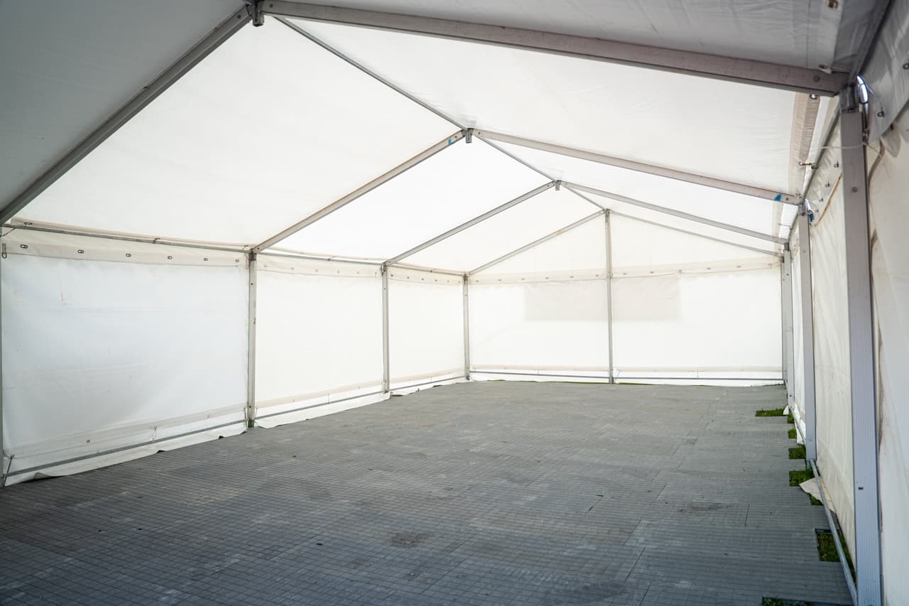 Leie rammetelt på 6m bredde i Bergen, Haugesund, Odda, Stord, Førde