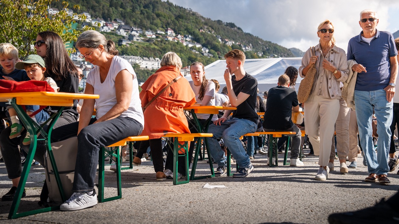 Utleie av bord og benkesett