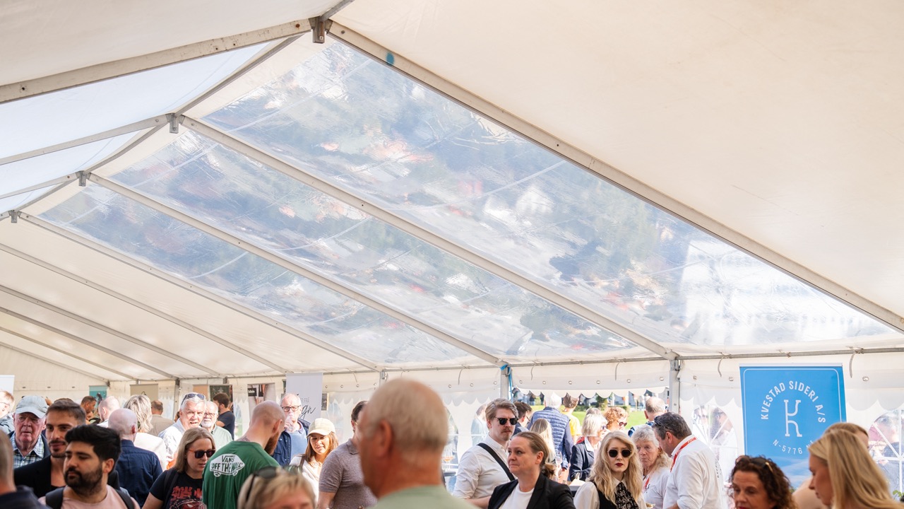Leie partytelt på 12m bredde i Bergen, Haugesund, Stord, Førde, Geilo