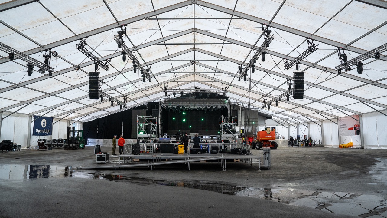 40 bredt rammetelt til leie i Bergen